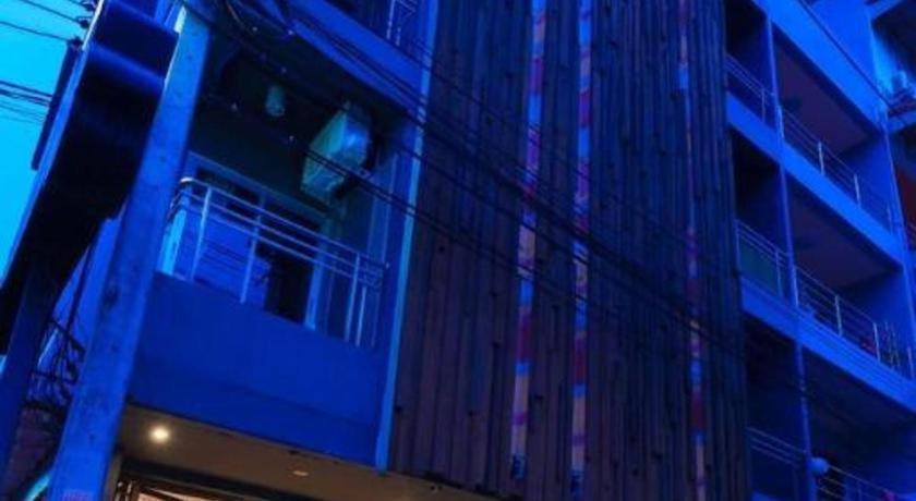 Oyo 292 The Oddy Hip Hotel Patong Екстер'єр фото